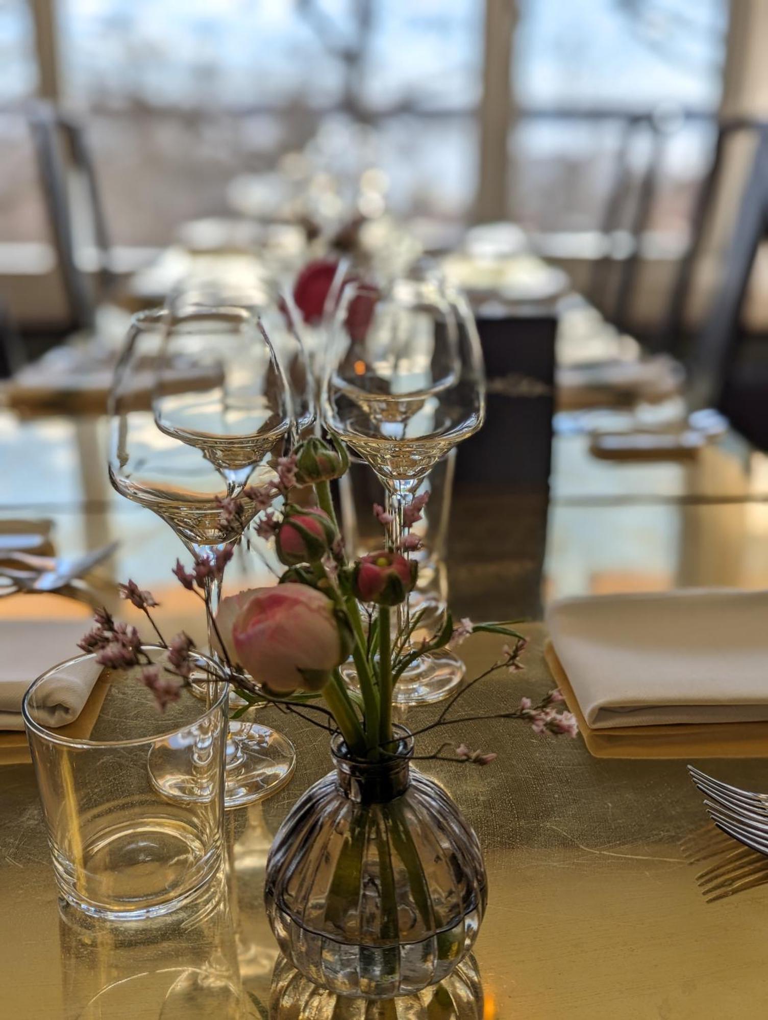 Kristina Hotel 4*